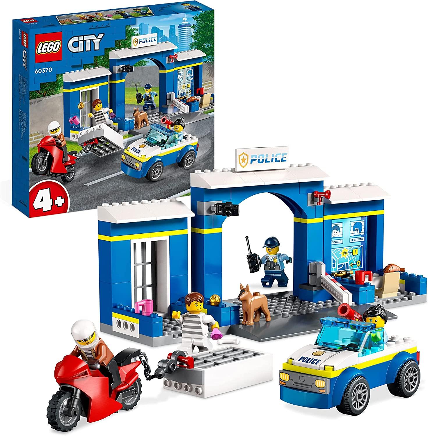 2846281lgo60370_1.jpg INSEGUIMENTO ALLA STAZIONE DI POLIZIA - immagine 1