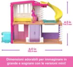 Playset Casa Delle Bambole Barbie Mini Barbieland Con Bambola Da 3,8 Cm, Mobili E Accessori - immagine 2