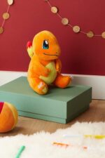 Pokémon Peluche Charmander 20 cm - immagine 3
