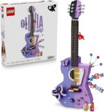 La chitarra bicolore di Olivia Rodrigo